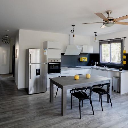 Rhum Cahuette T3 Climatise Apartment Manapany-les Bains Exterior photo